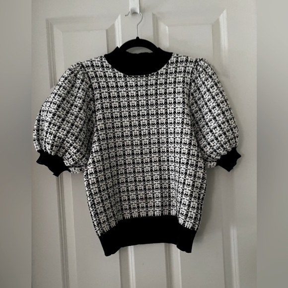 THML Sweaters - THML Tinsel & Tweed Short Puff Balloon Sleeve Sweater Black/white & gold tinsel